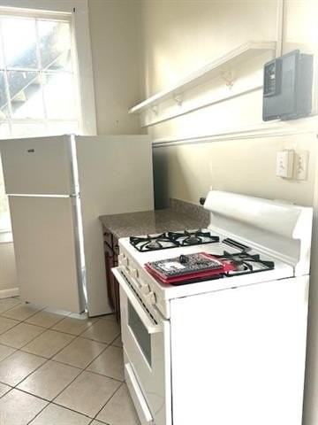 3219 Prytania St #A - Photo 7 of 13