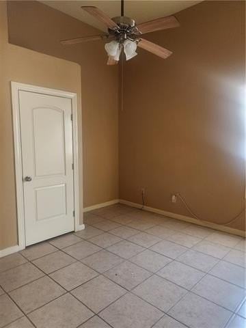 1614 Louisa St - Photo 4 of 8