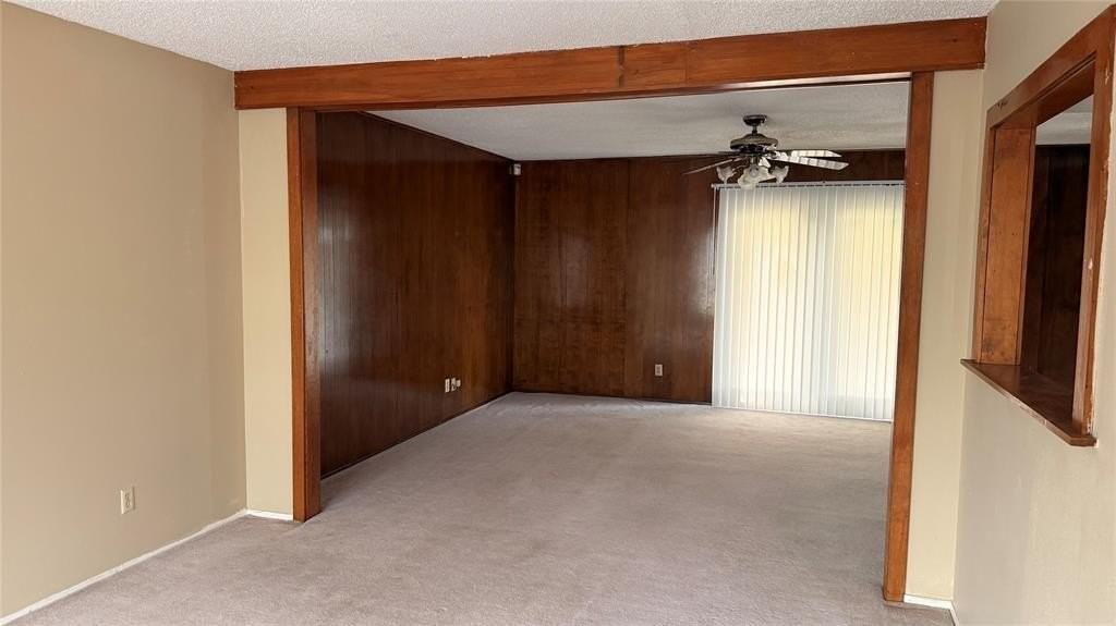 4422 Clemson Dr - Photo 2 of 7