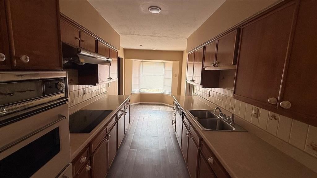 4422 Clemson Dr - Photo 7 of 7