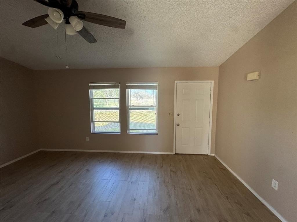 4207 Quail Ridge Ct - Photo 2 of 7