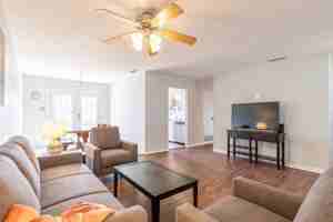 featured image of 1689 Chachalaca Ln