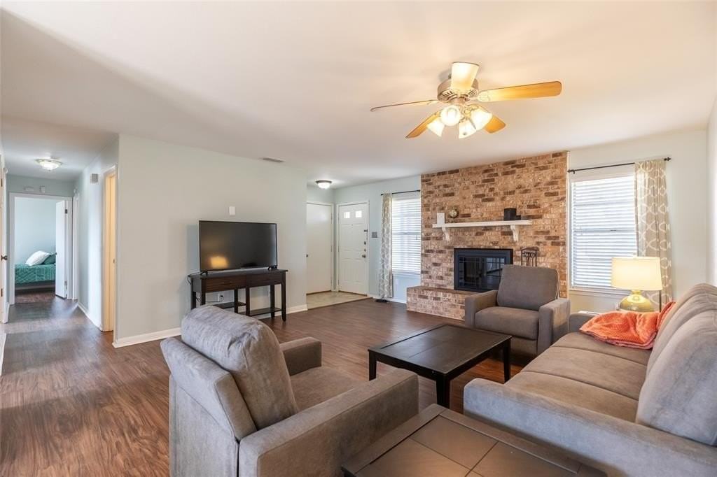 1689 Chachalaca Ln - Photo 5 of 34