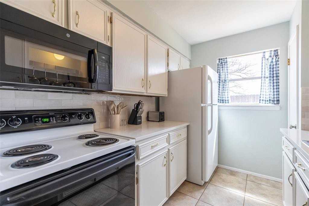 1689 Chachalaca Ln - Photo 7 of 34