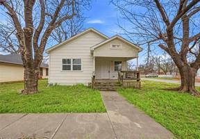 featured image of 1101 N Harrison Ave