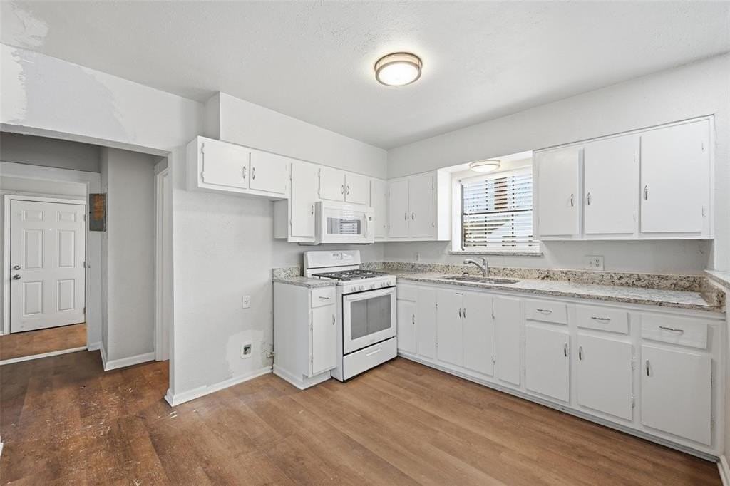 1101 N Harrison Ave - Photo 4 of 15