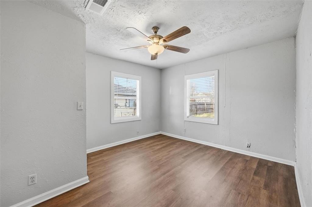 1101 N Harrison Ave - Photo 7 of 15