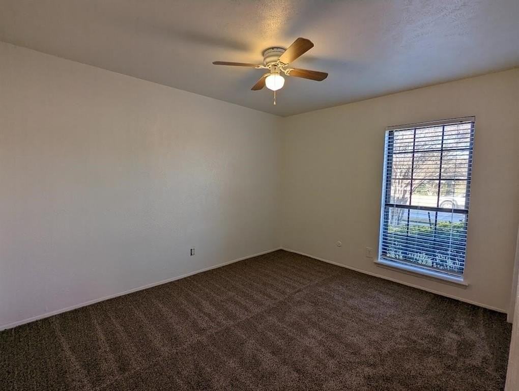 5116 Shannon Dr - Photo 5 of 11