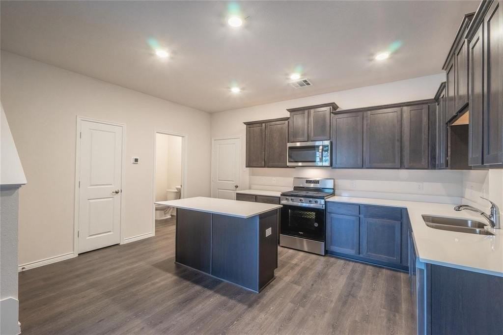 2145 Steer Creek Pl - Photo 4 of 15