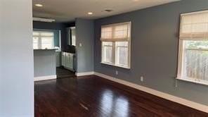 1715 Ramsey Ave - Photo 4 of 23