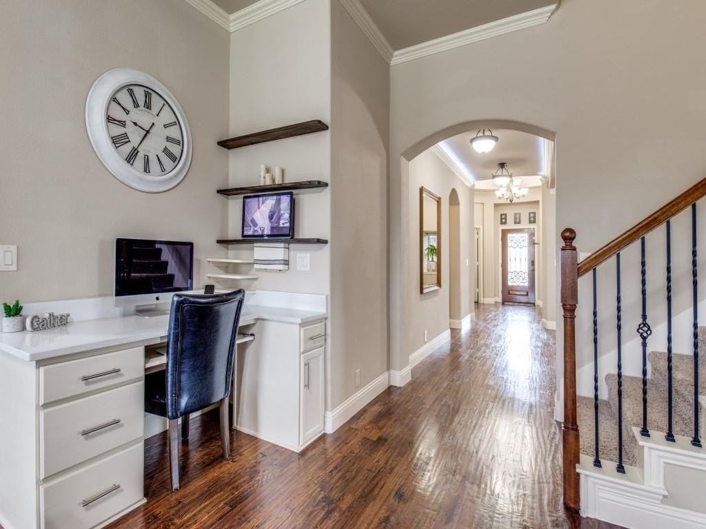 804 Longhorn Dr - Photo 4 of 28