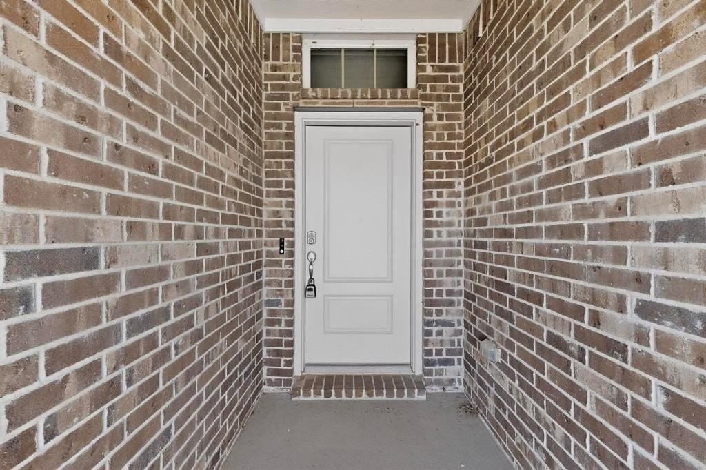 10132 Tin Star St - Photo 4 of 40