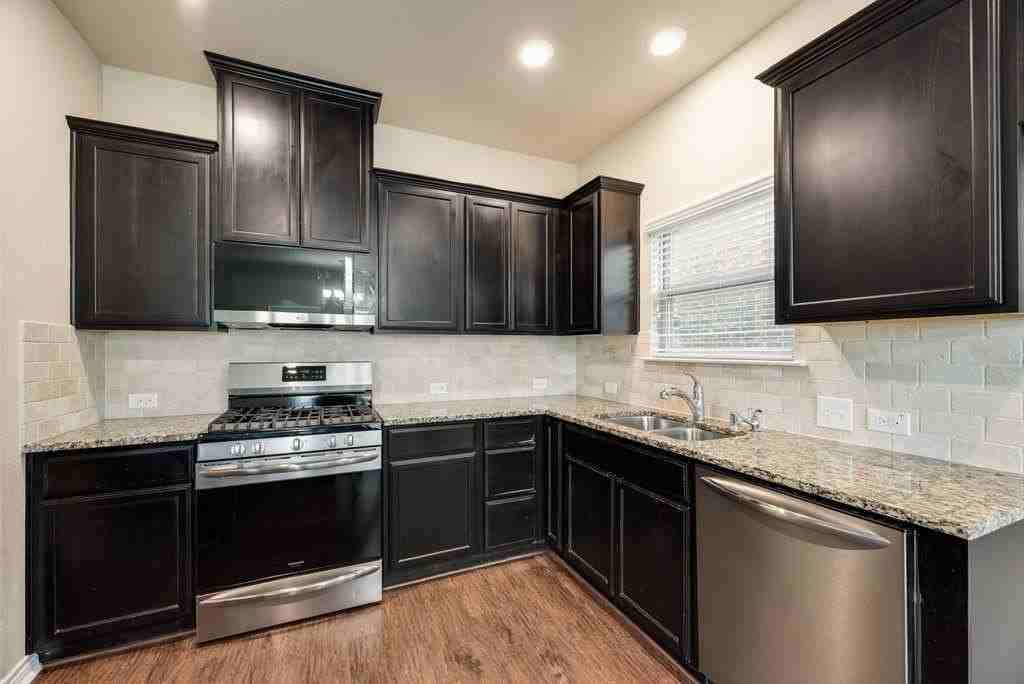 10353 Big Sandy Ct - Photo 6 of 31