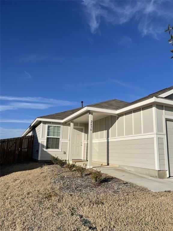 2636 Kingsman Dr - Photo 7 of 15