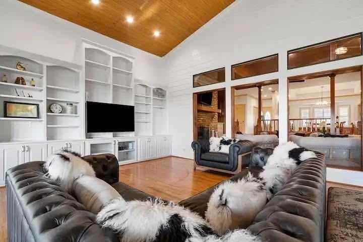 7128 County Road 319 - Photo 4 of 22