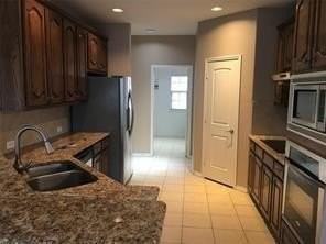 4700 Lasso Ln - Photo 5 of 17