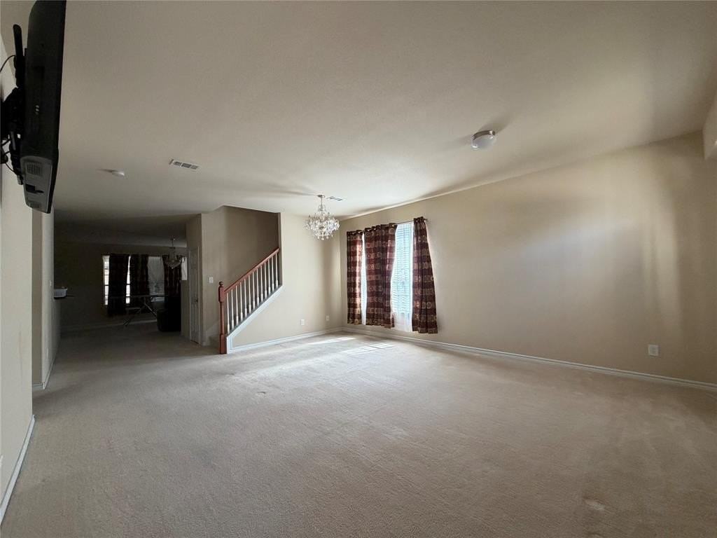 304 Serenade Ln - Photo 5 of 28