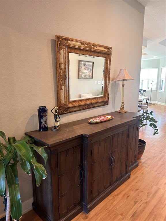 1718 Urban Ave - Photo 5 of 35