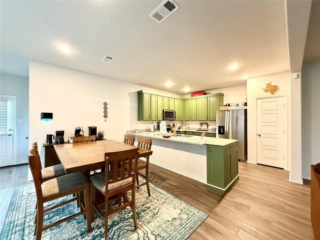 5664 Shore Point Trl - Photo 5 of 29