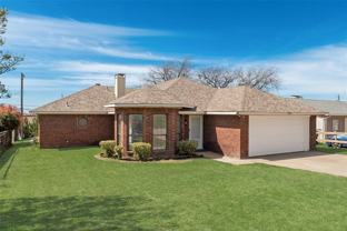 9625 Cherry St - Photo 1 of 1