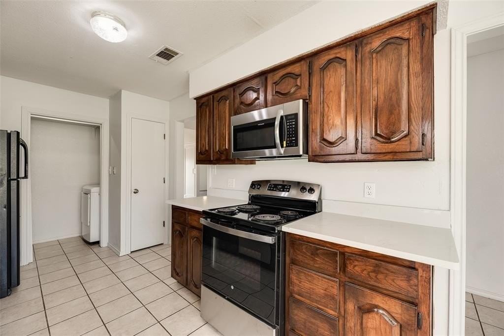 9625 Cherry St - Photo 5 of 23