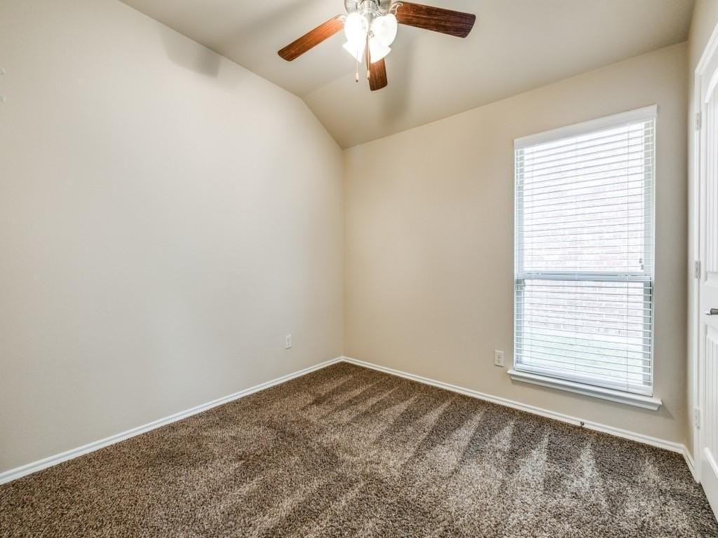 1312 Silver Maple Ln - Photo 7 of 12