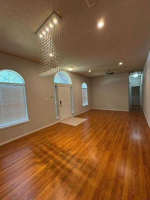 6319 Tara Ln - Photo 3 of 29