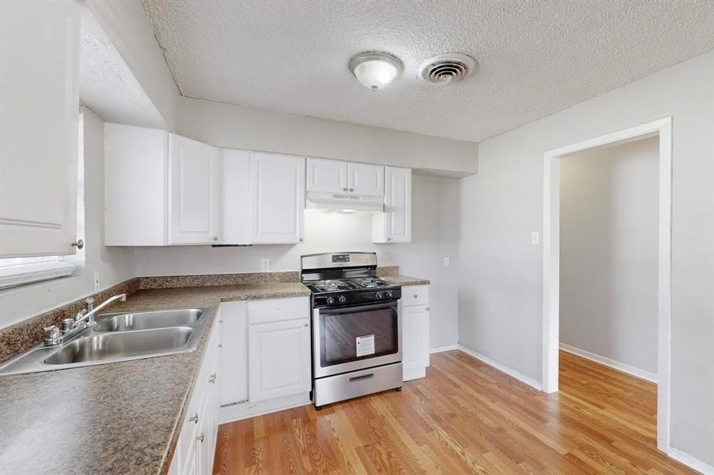 8707 Slay St - Photo 5 of 14