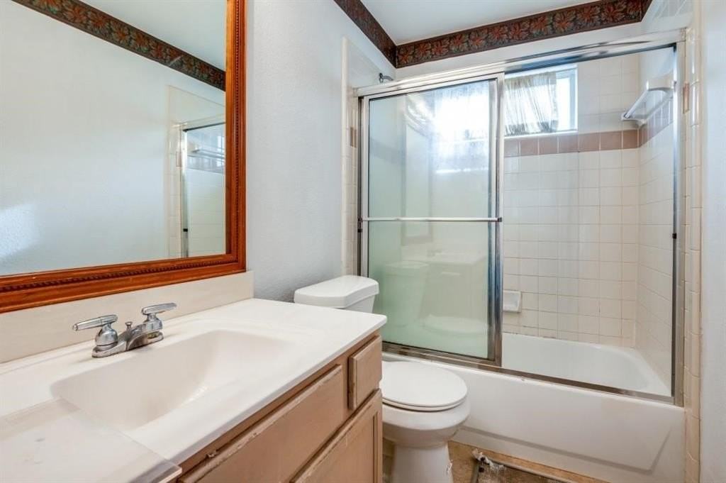 413 Majesty Dr - Photo 7 of 12