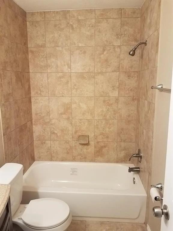 100 Lochness Ln - Photo 3 of 40