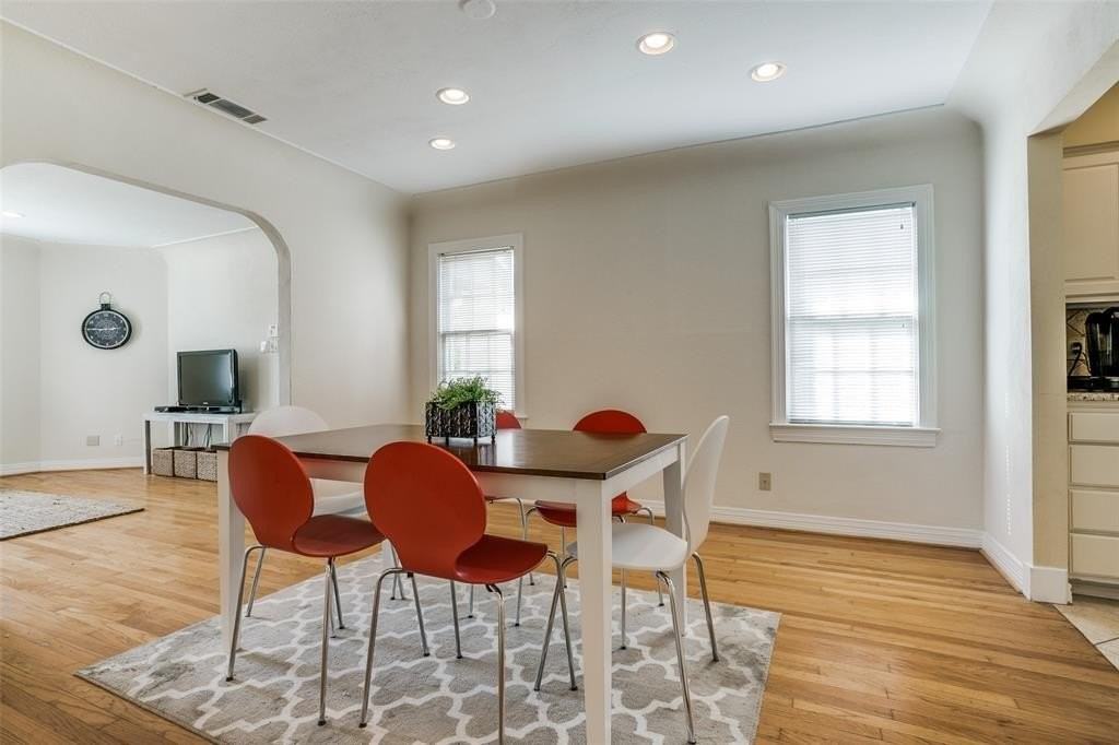 3436 Milton Ave - Photo 5 of 8