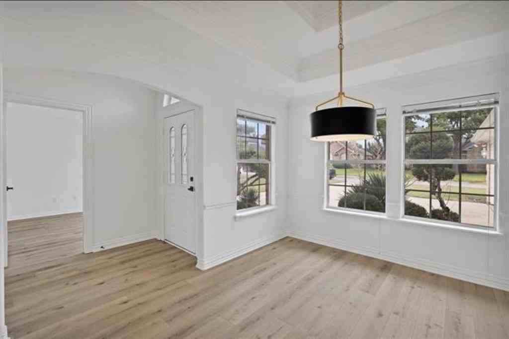 4604 Preston Bend Dr - Photo 5 of 40