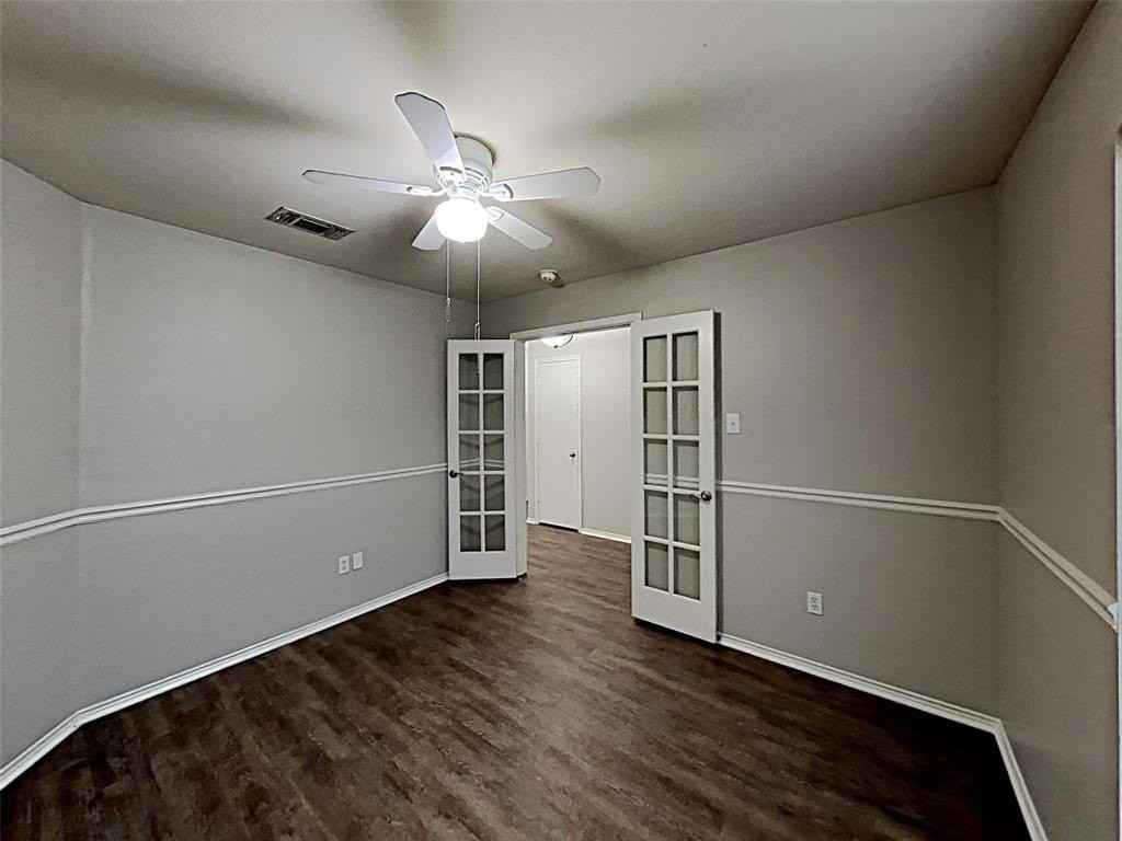 501 Marybeth Dr - Photo 2 of 16