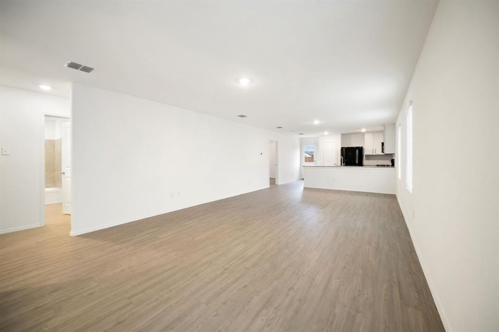 3037 Ashbrook Ln - Photo 5 of 22