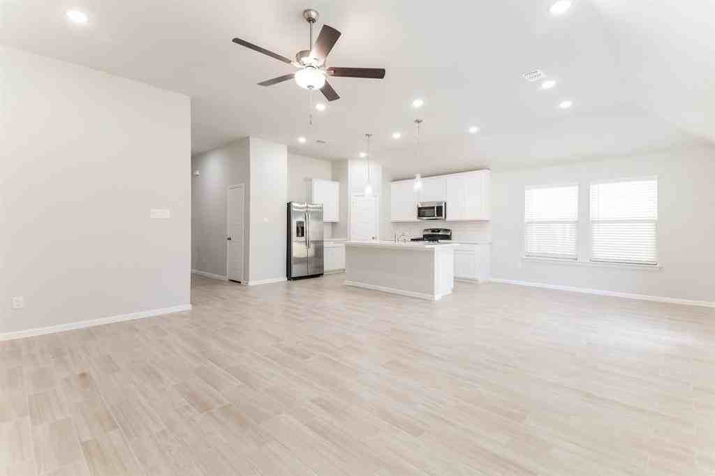 5108 Middlestone Ln - Photo 5 of 19