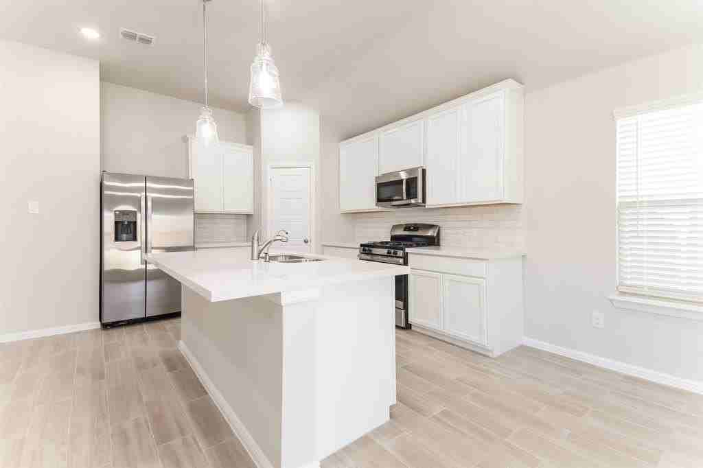 5108 Middlestone Ln - Photo 7 of 19