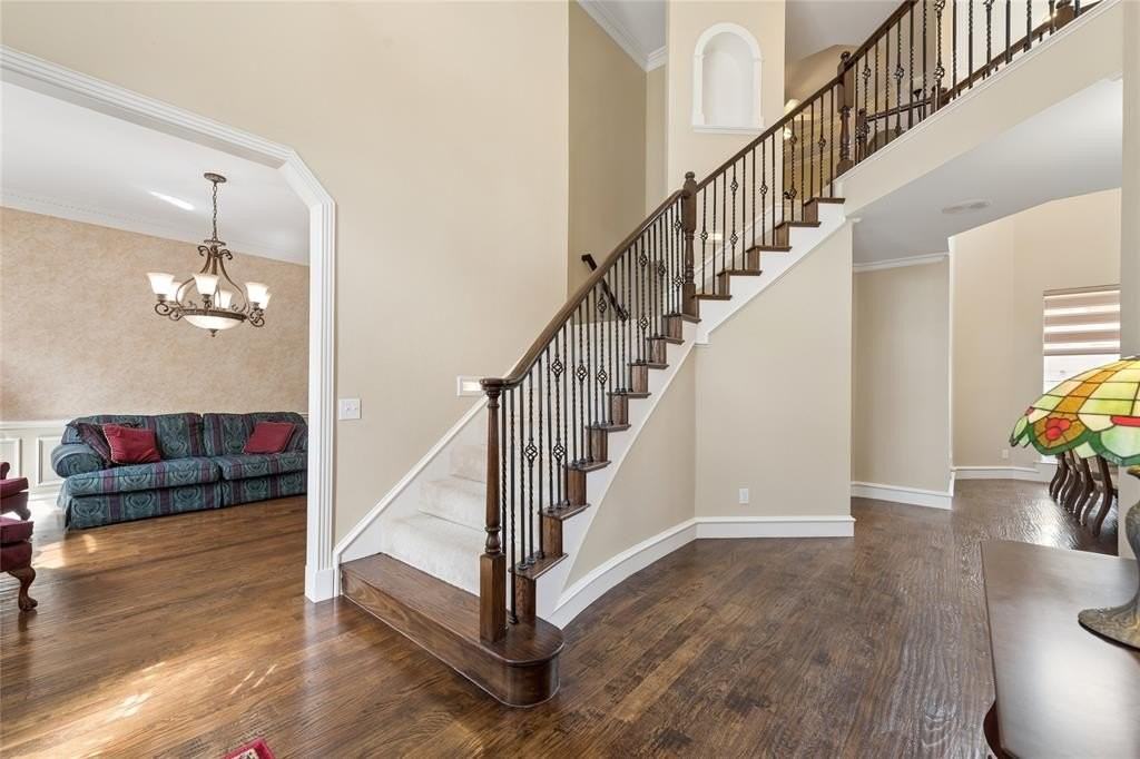 4517 Tuscany Dr - Photo 3 of 40