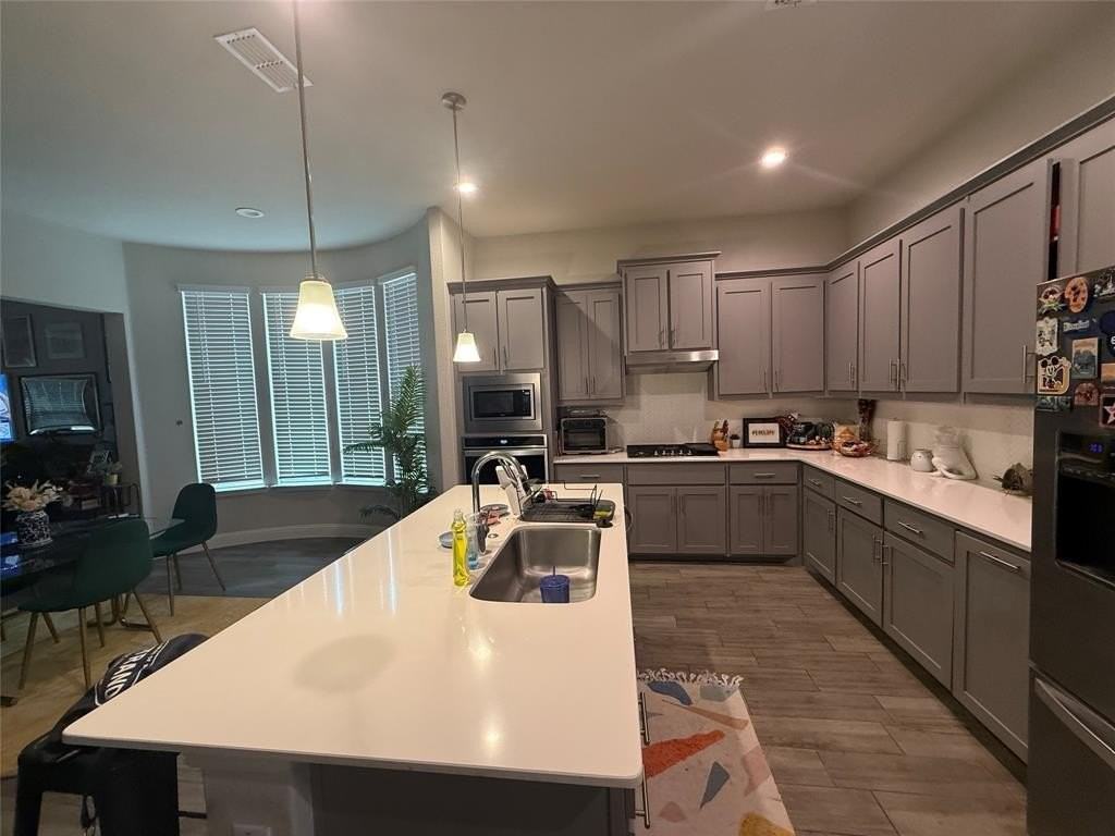 1121 Knightsbridge Rd - Photo 4 of 7