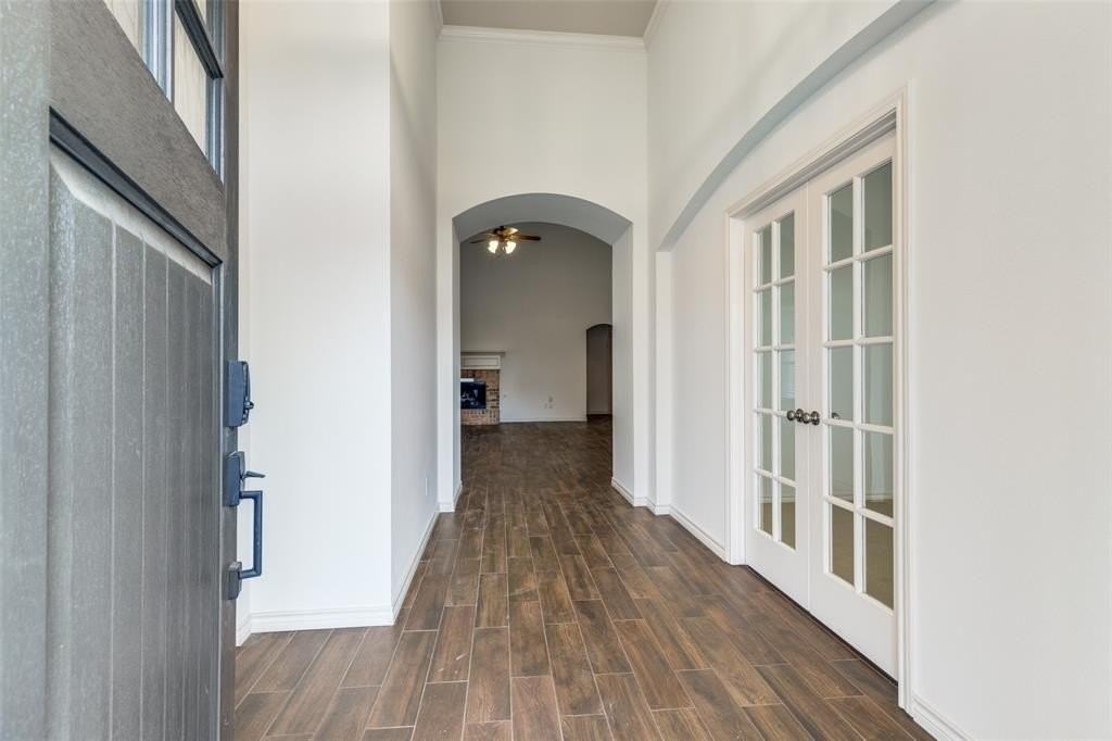 8 Bear Run - Photo 3 of 40