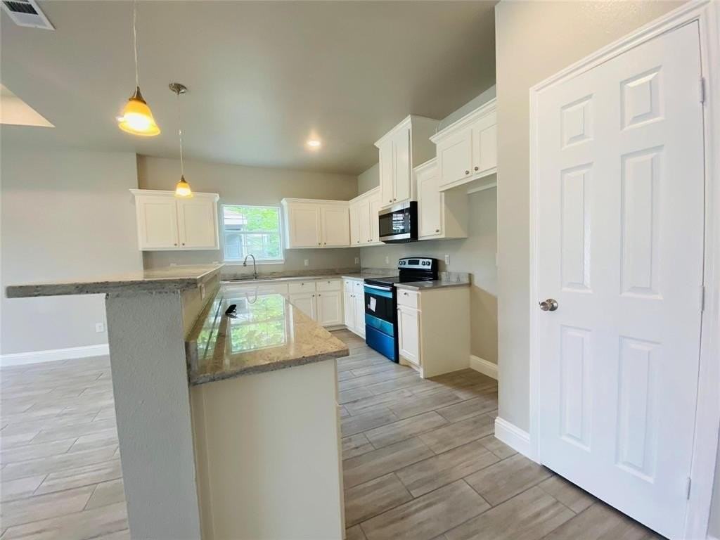 3614 Short St - Photo 3 of 14