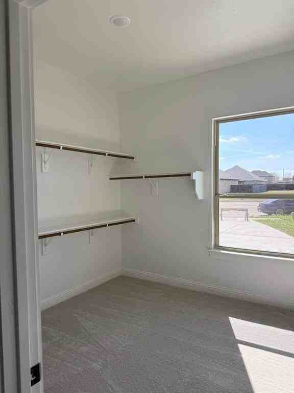 1832 Noble Ct - Photo 7 of 17