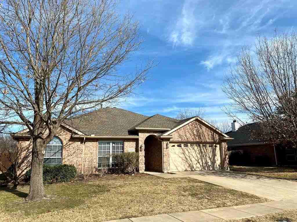 15674 Wrangler Dr - Photo 2 of 19