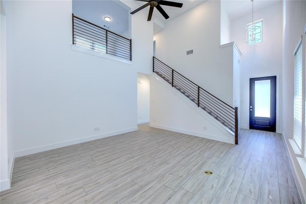 12417 Iveson Dr - Photo 6 of 31