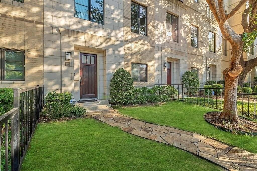 3210 Carlisle St #26