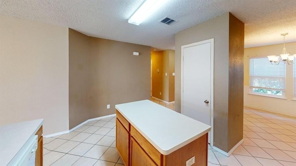 1601 Black Oak Ct - Photo 5 of 22