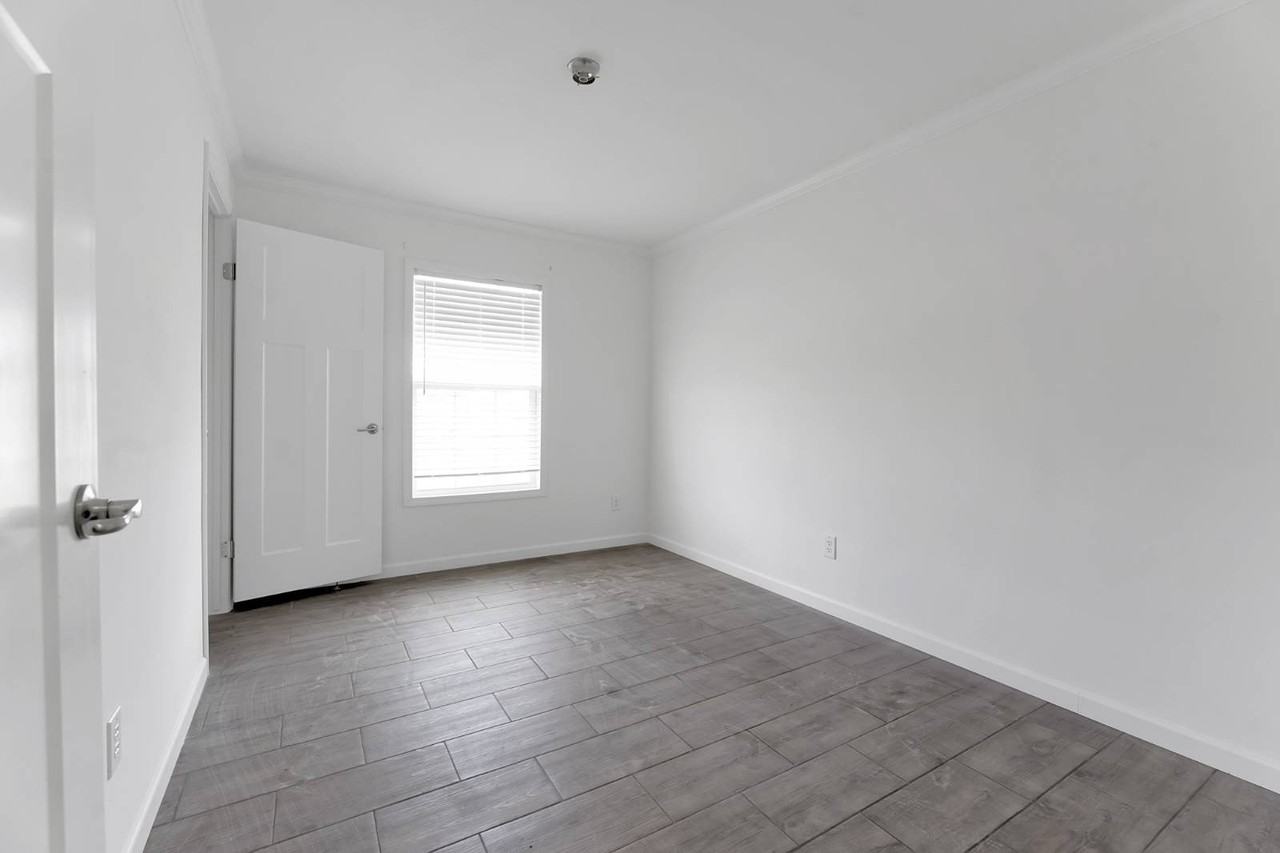 3128 Walden Shores Loop #250 - Photo 7 of 9