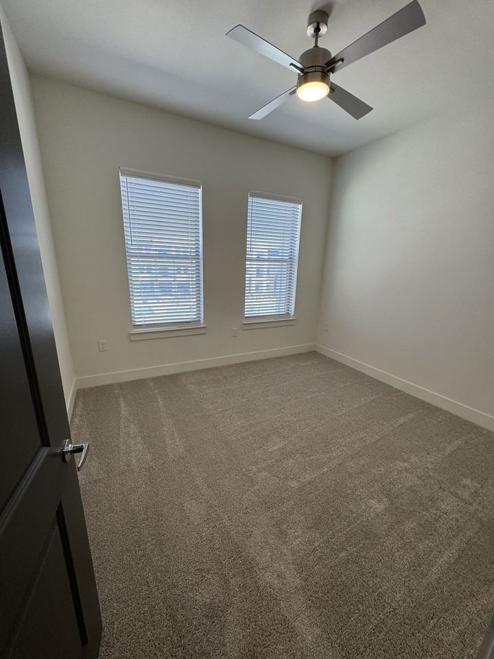 3851 E Sherman Dr #9107 - Photo 4 of 8
