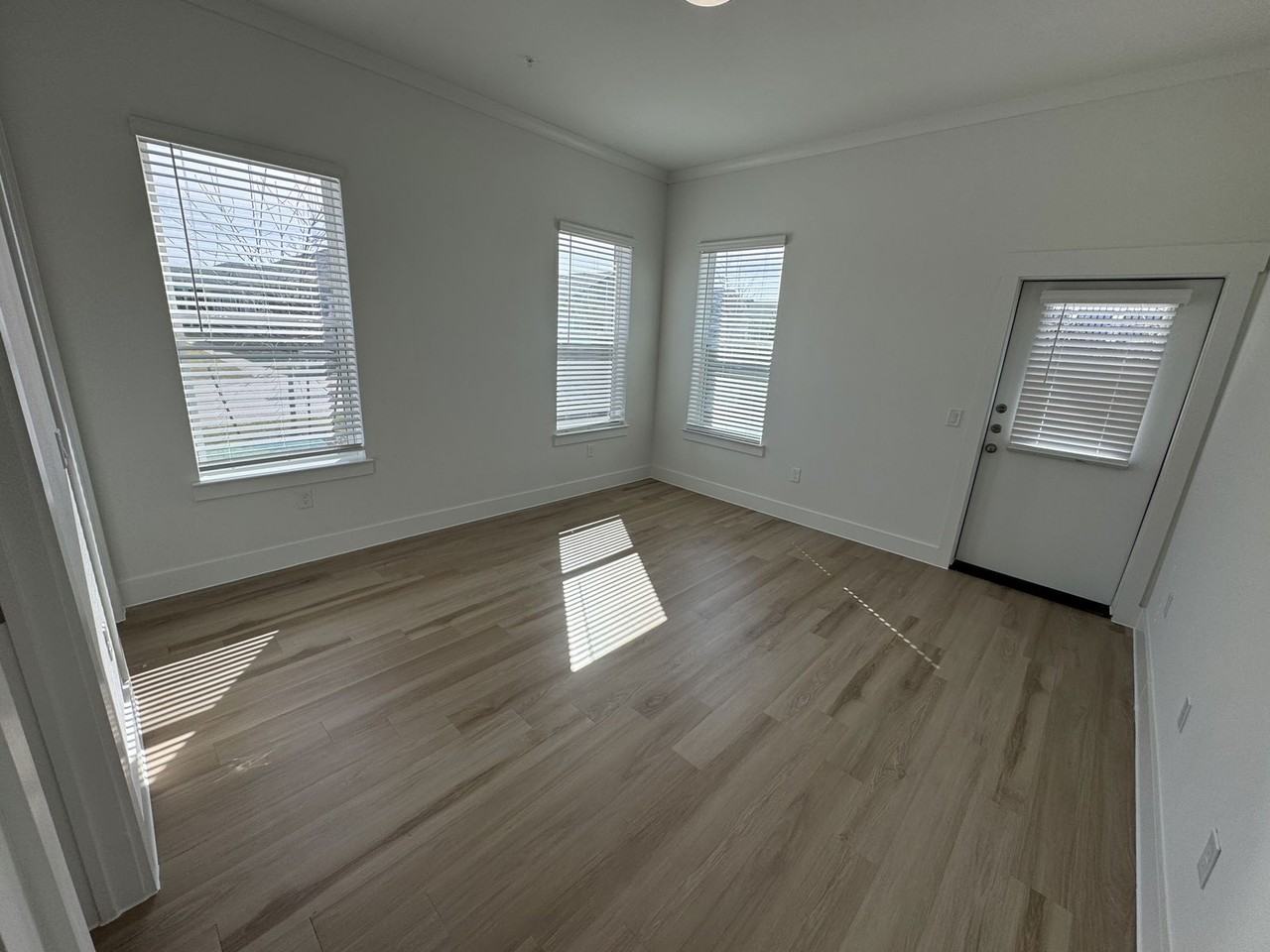 4770 Luxe Lane #816 - Photo 5 of 8