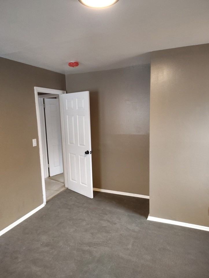 Bessemund Ave #2 - Photo 5 of 7