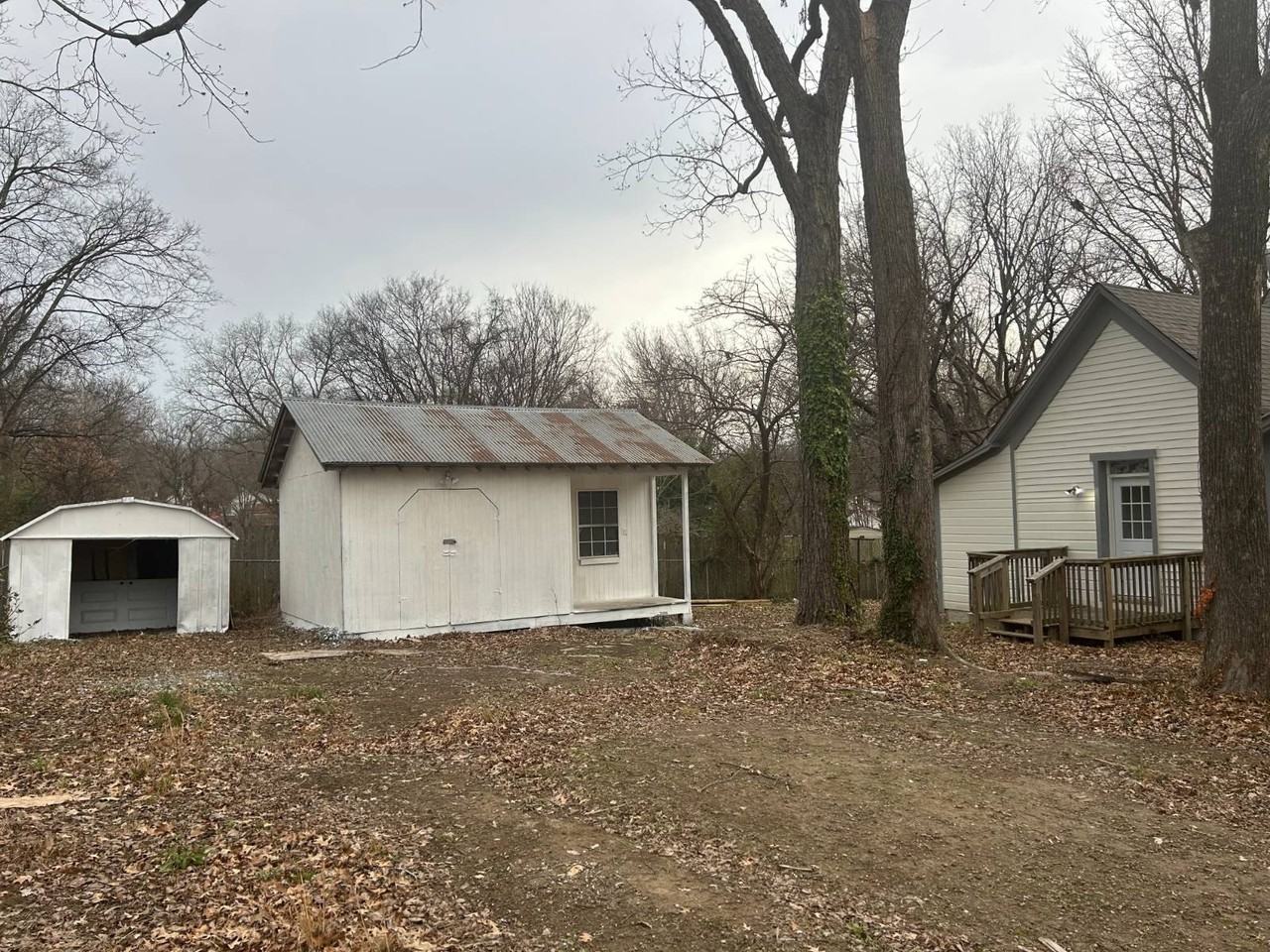 605 Byars St - Photo 3 of 22